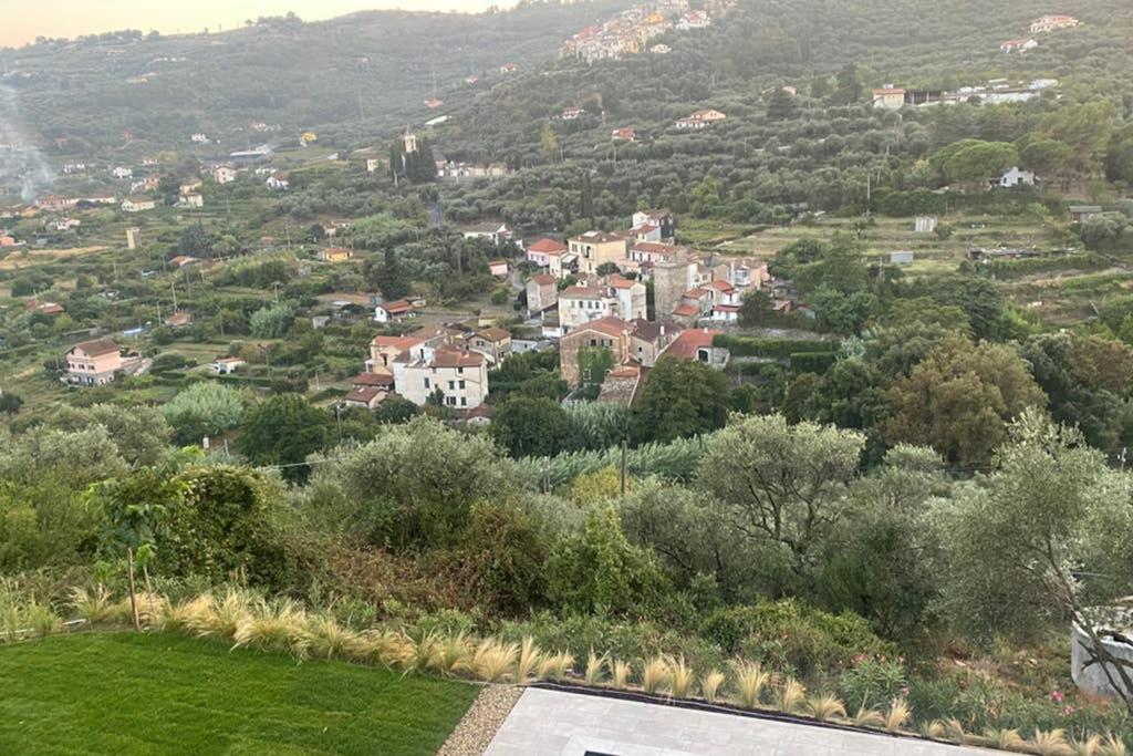 Laserrafelice Imperia Exteriér fotografie