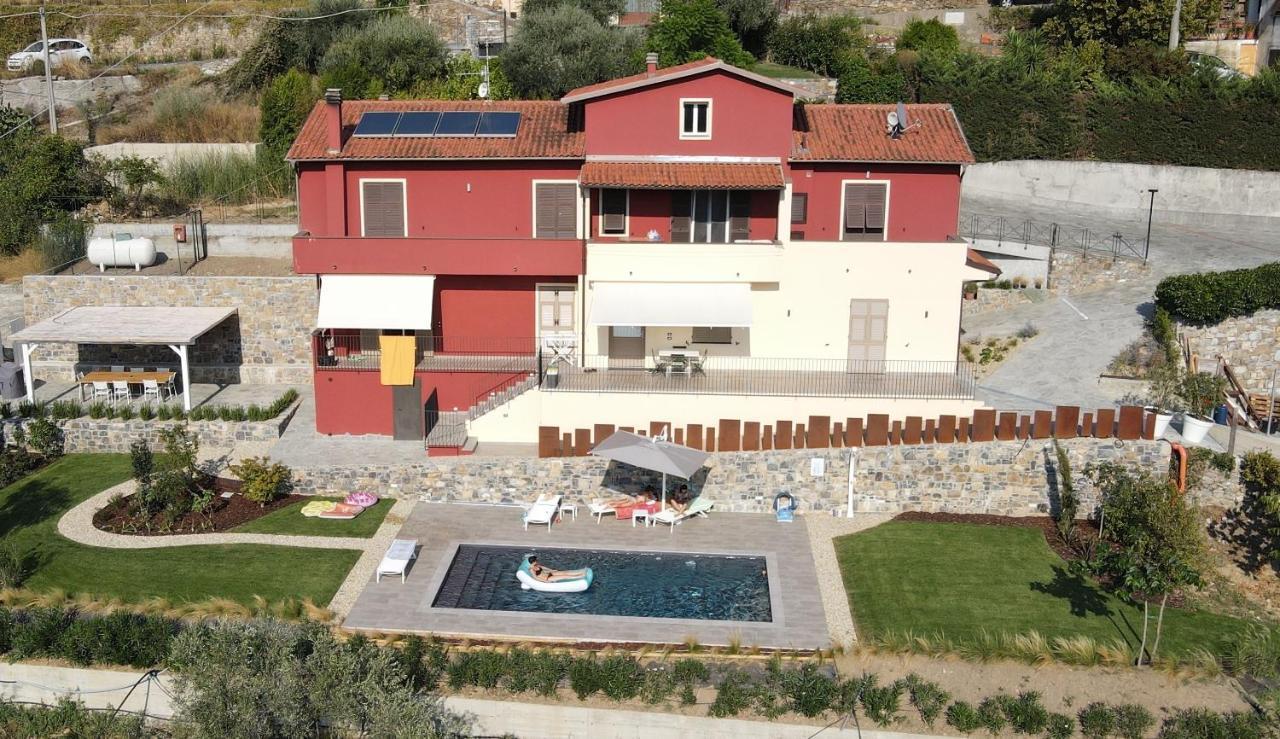 Laserrafelice Imperia Exteriér fotografie